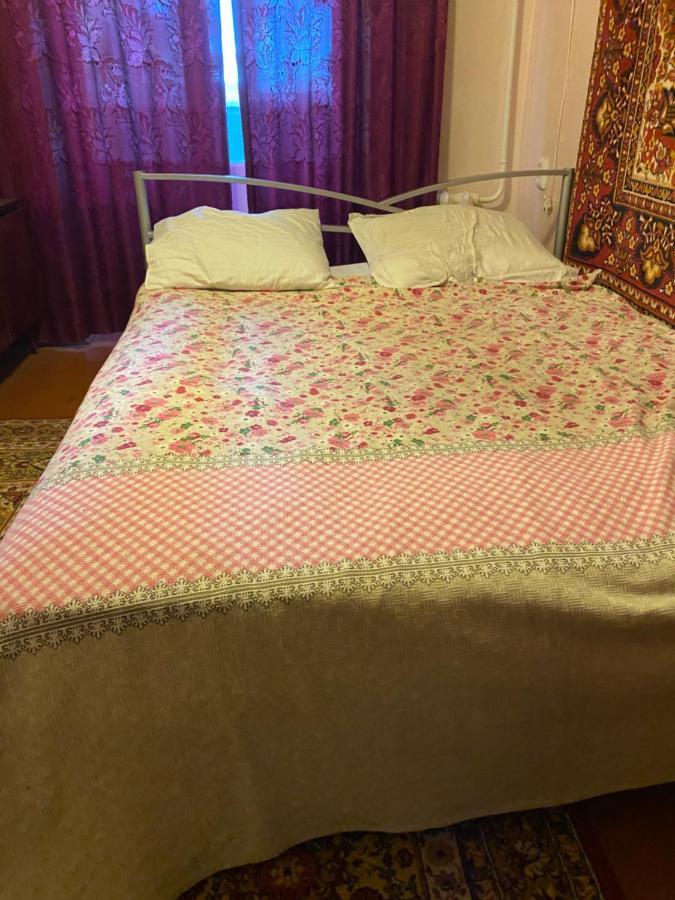 В Самом Центре ミルホロド エクステリア 写真